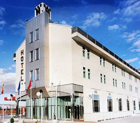 Hotel Ciudad De フエンラブラダ エクステリア 写真